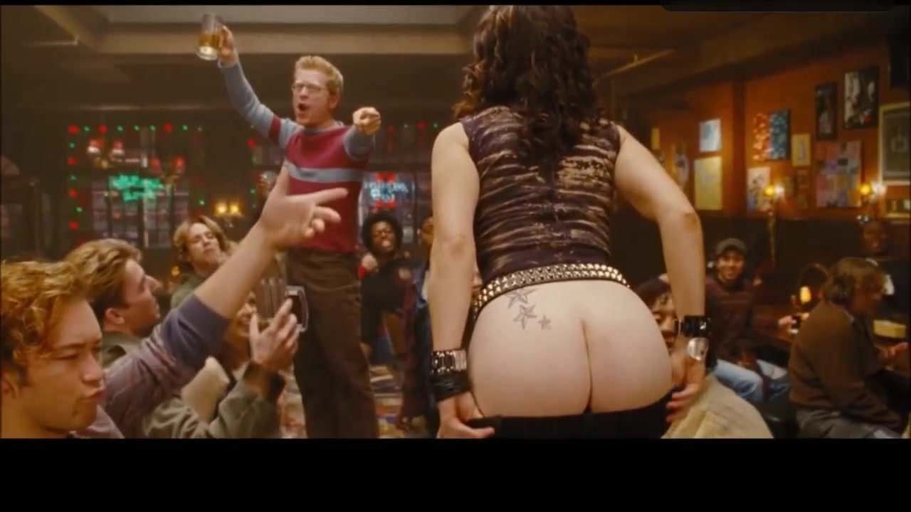 Idina Menzel Nude Pics & Topless Sex Scenes Compilation